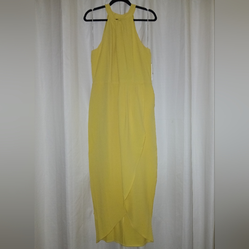 Julia Jordan Light Yellow Knot Neckline Tulip Hem Dress